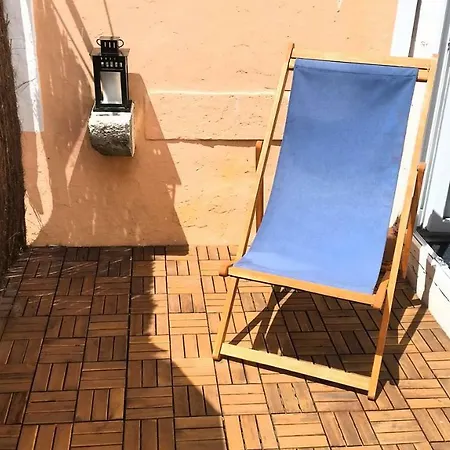 Appartement Belem! Charming 2 Bedroom W Terrace, Wifi & Free Street Parking