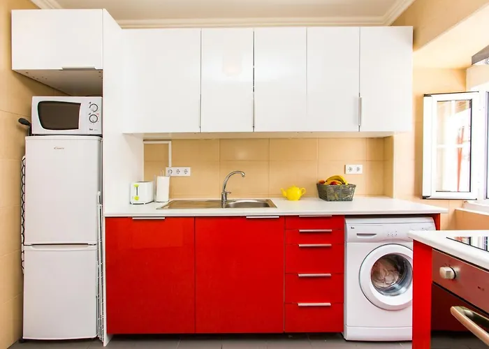 Appartement Belem! Charming 2 Bedroom W Terrace, Wifi & Free Street Parking Lissabon