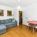 公寓 Belem! Charming 2 Bedroom W Terrace, Wifi & Free Street Parking *